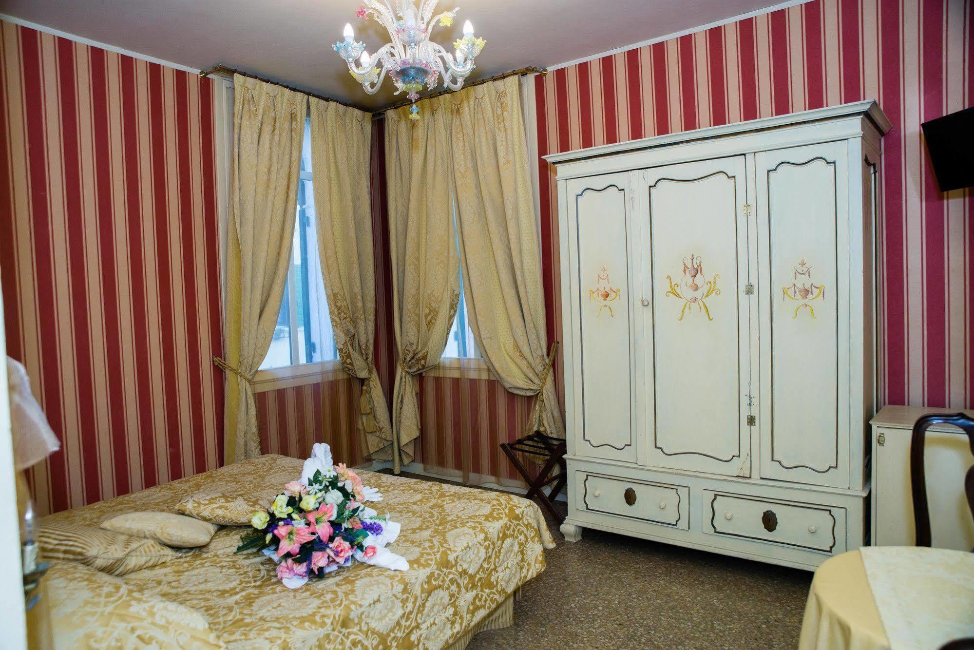 Locanda Acquavita Venice Exterior photo